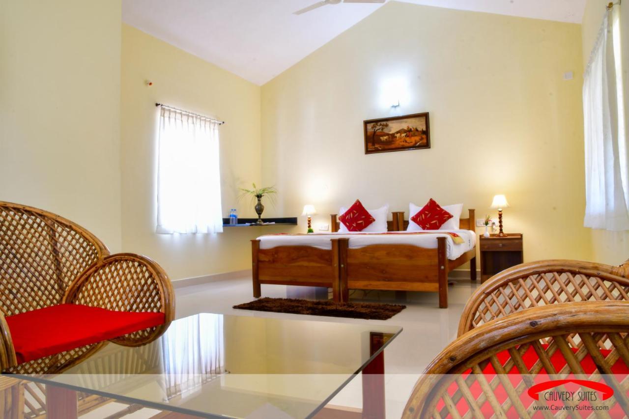 Cauvery Suites Madikeri Ngoại thất bức ảnh